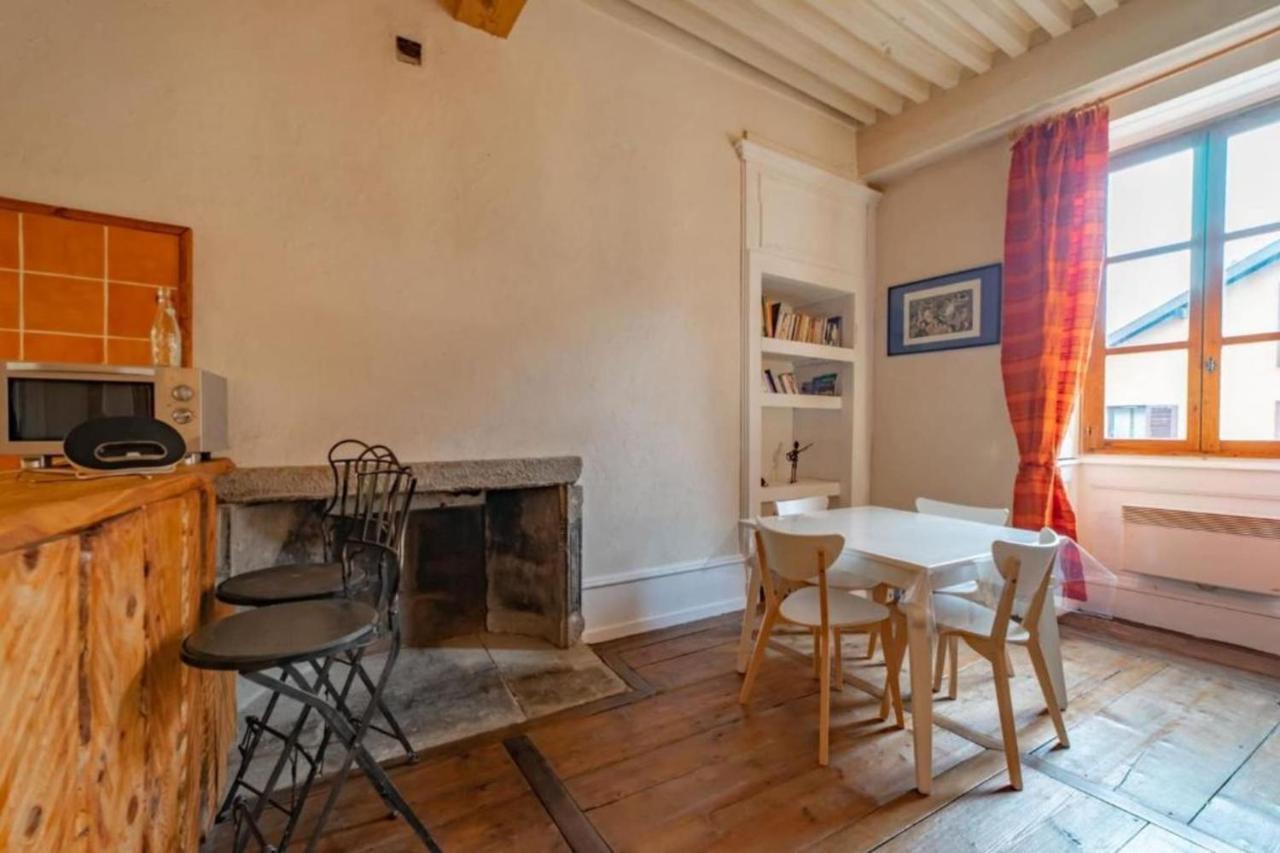 Apartment Classified 2 Stars In The Heart Of The Historic Center Of Annecy Ngoại thất bức ảnh